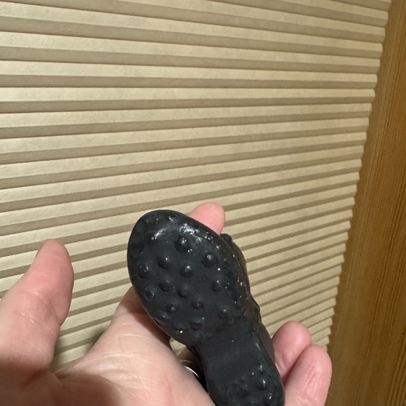 Decorative Ceramic Collectible boot - Picture 3 of 4